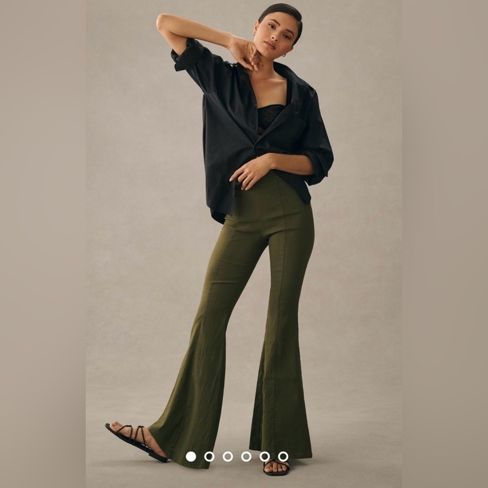 NWT Size 6 - Anthro Maeve Slim Trumpet Flare Pants Green